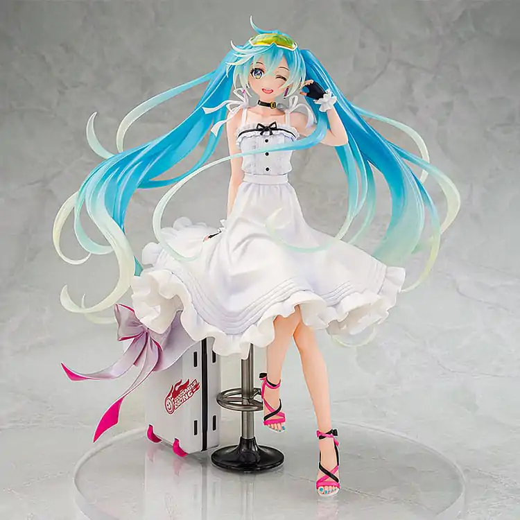 Hatsune Miku GT Project Original PVC Kip 1/7 Vacation Style Ver. 24 cm fotografija proizvoda