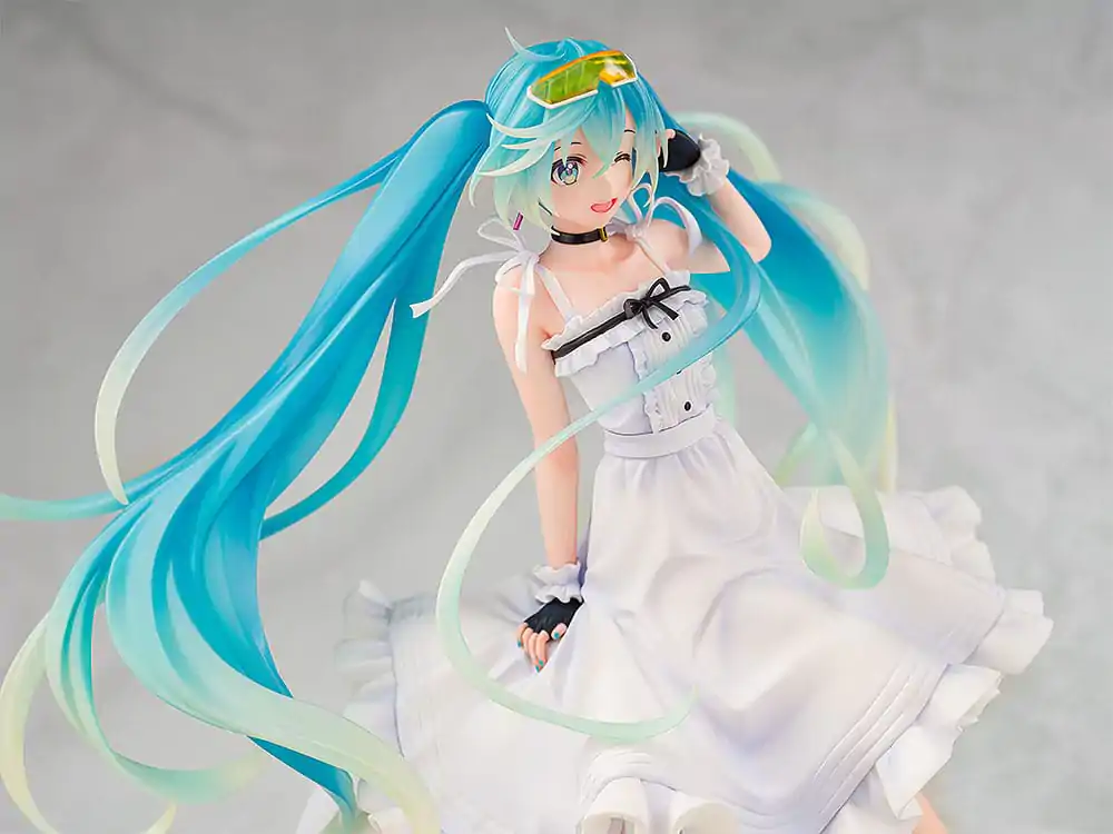 Hatsune Miku GT Project Original PVC Kip 1/7 Vacation Style Ver. 24 cm fotografija proizvoda