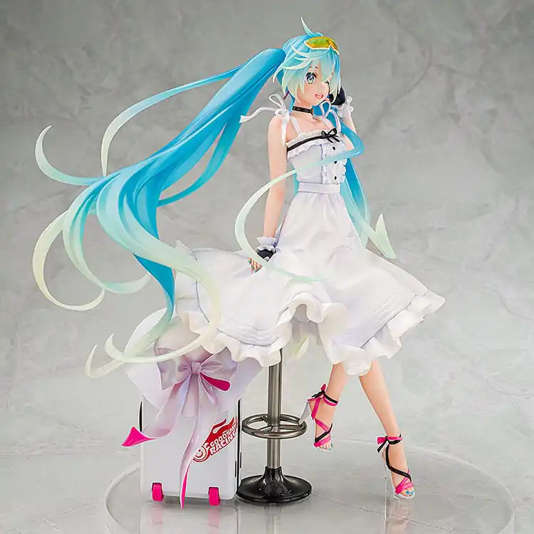 Hatsune Miku GT Project Original PVC Kip 1/7 Vacation Style Ver. 24 cm fotografija proizvoda