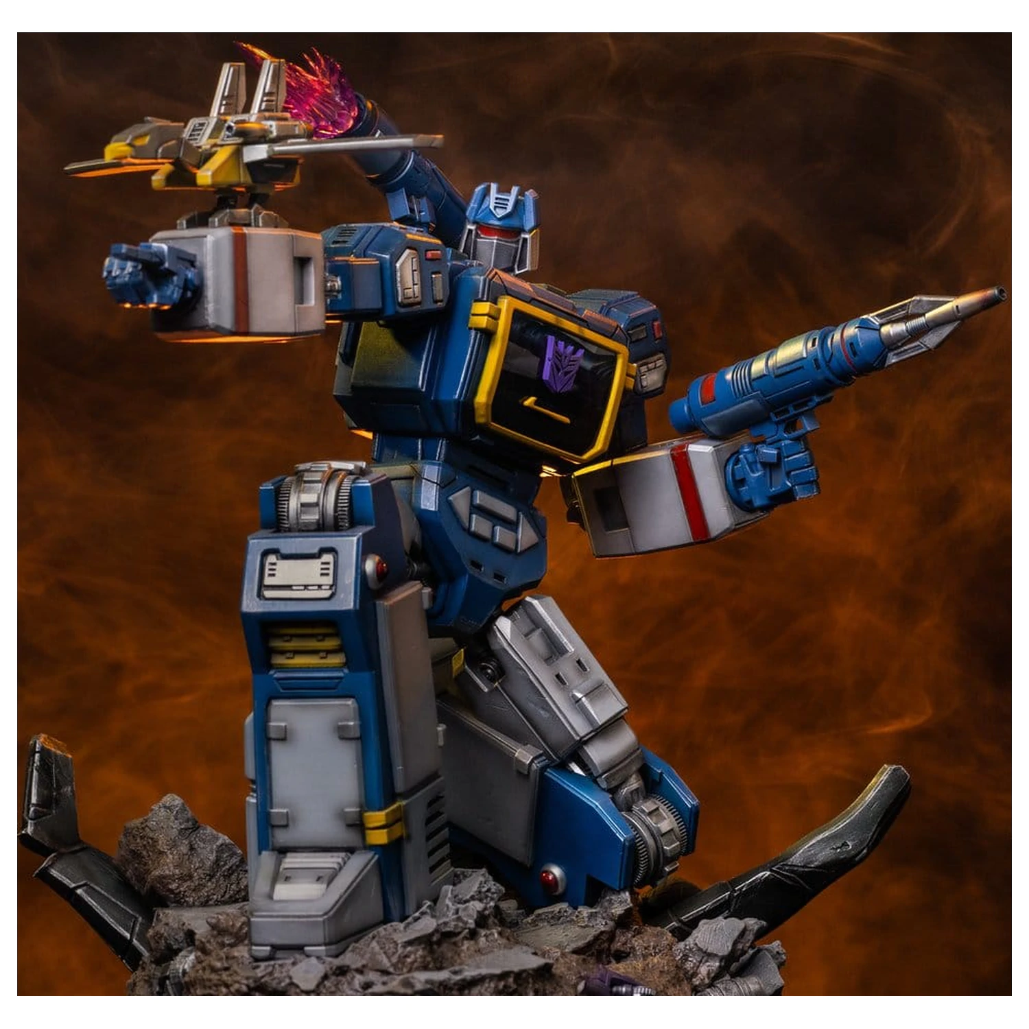 Transformers Demi Scale Kip 1/20 Soundwave 29 cm fotografija proizvoda