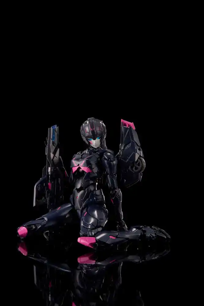 Transformers Furai Model plastični model komplet Black Arcee 16 cm fotografija proizvoda