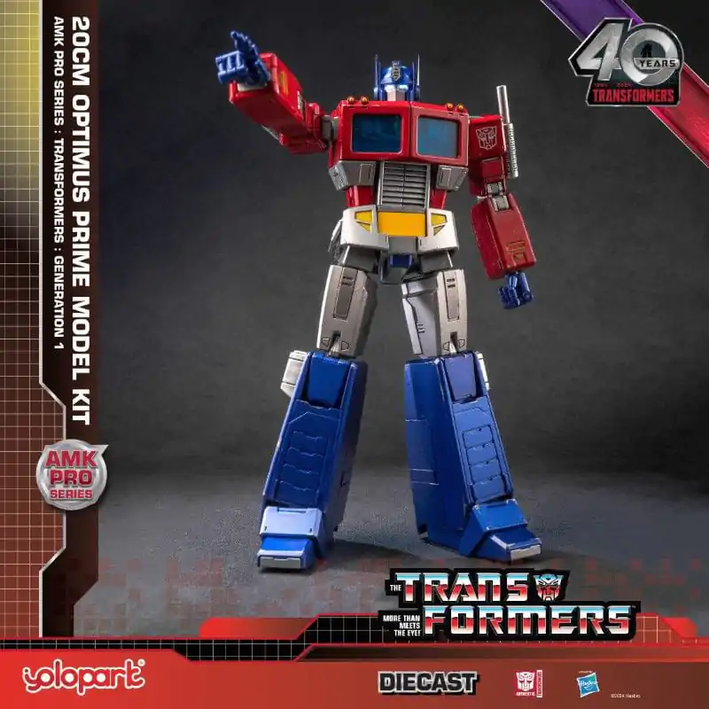 Transformers: Generation One AMK Pro Series plastični model Optimus Prime 20 cm fotografija proizvoda