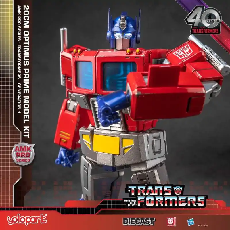 Transformers: Generation One AMK Pro Series plastični model Optimus Prime 20 cm fotografija proizvoda