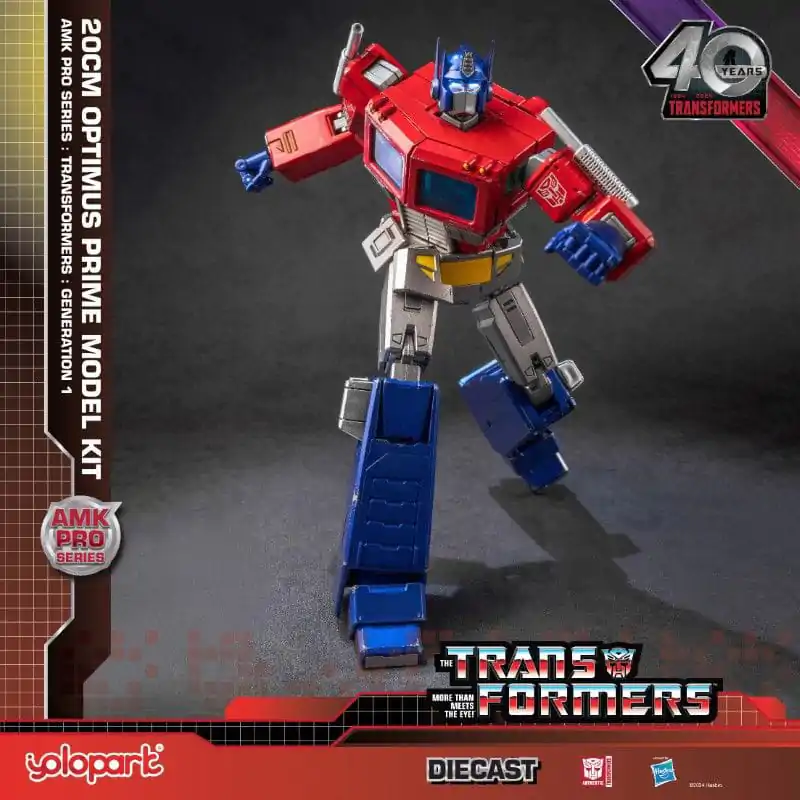 Transformers: Generation One AMK Pro Series plastični model Optimus Prime 20 cm fotografija proizvoda