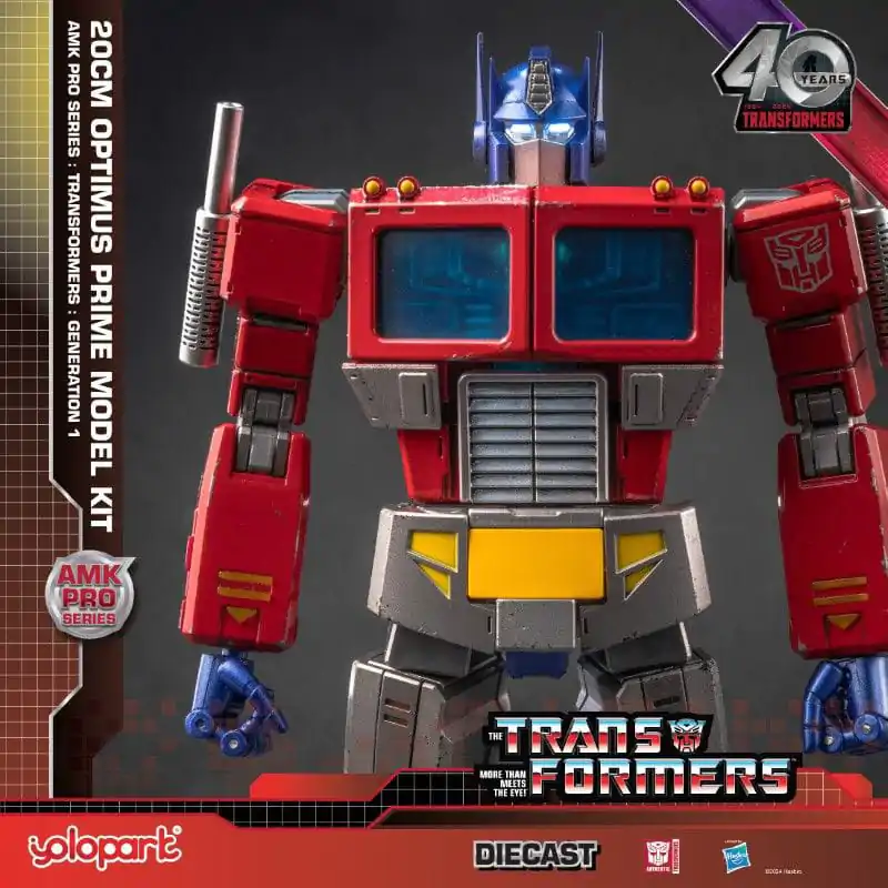 Transformers: Generation One AMK Pro Series plastični model Optimus Prime 20 cm fotografija proizvoda