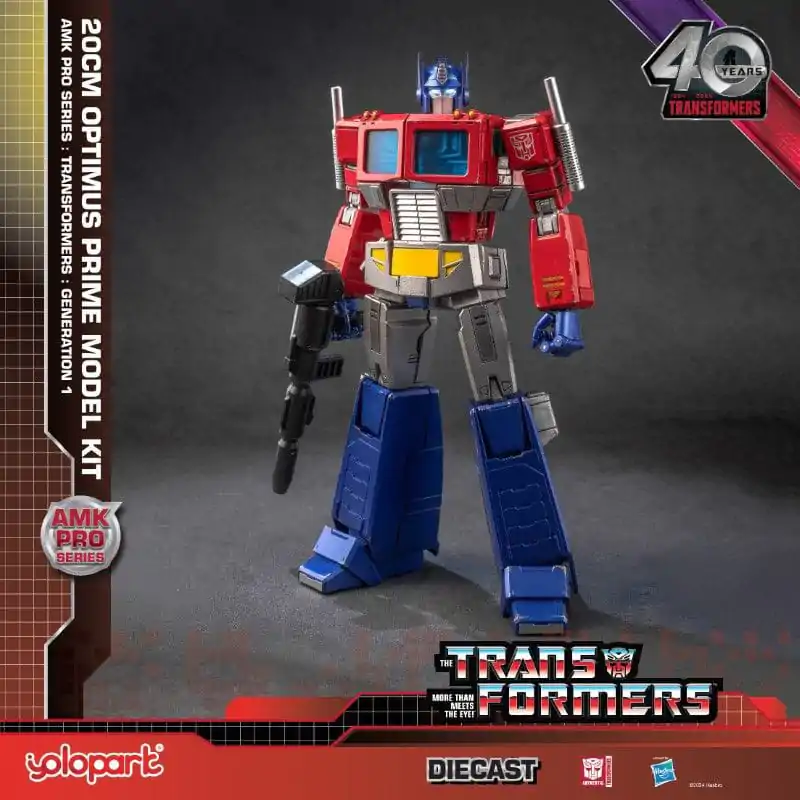 Transformers: Generation One AMK Pro Series plastični model Optimus Prime 20 cm fotografija proizvoda