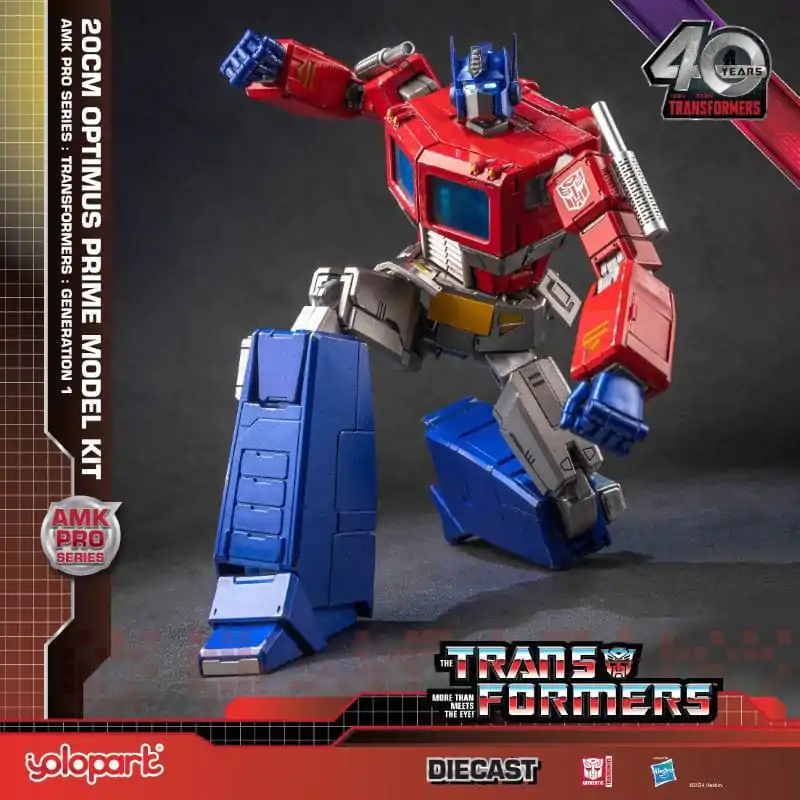 Transformers: Generation One AMK Pro Series plastični model Optimus Prime 20 cm fotografija proizvoda