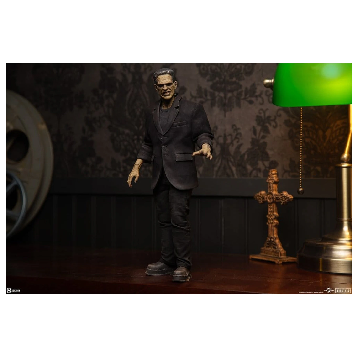 Universal Monsters figura 1/6 Frankenstein (Deluxe Edition) 33 cm fotografija proizvoda
