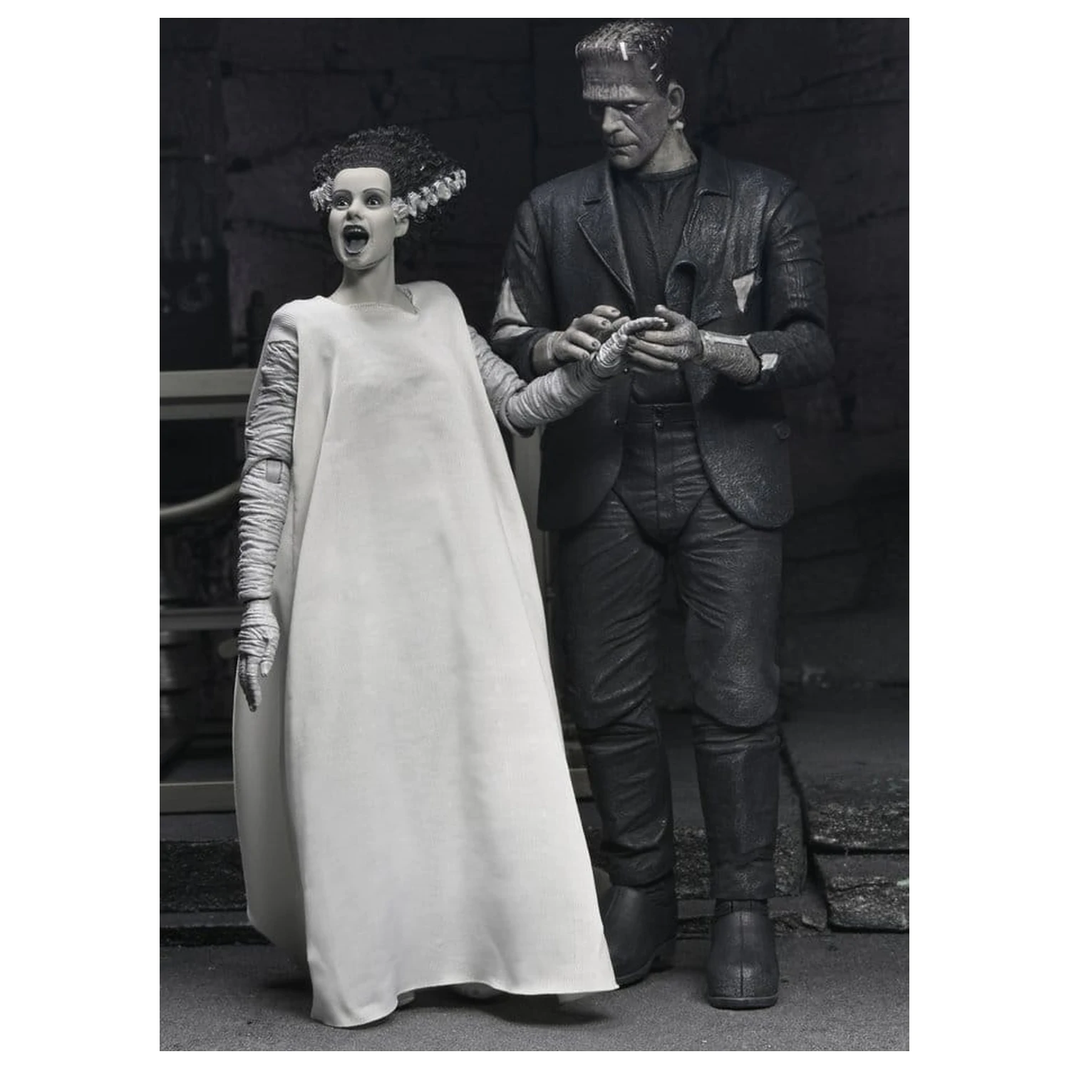 Universal Monsters 2-paket akcijskih figura Bride of Frankenstein 90th Anniversary The Monster & His Mate (B&W) 18 cm fotografija proizvoda