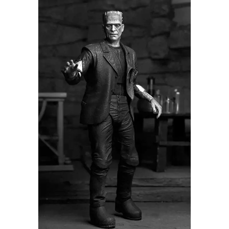 Universal Monsters The Bride of Frankenstein Ultimate Bride of Frankensteins Monster B&W Version. figura 18 cm fotografija proizvoda