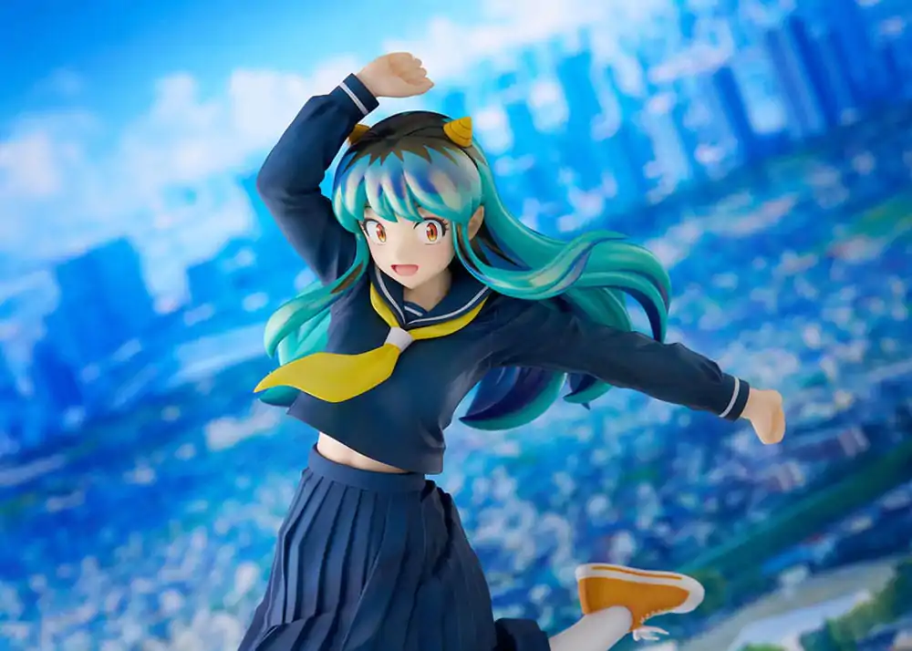 Urusei Yatsura Kip PVC 1/7 Lum Uniform Ver. 28 cm fotografija proizvoda