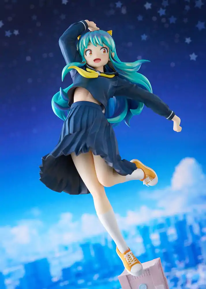 Urusei Yatsura Kip PVC 1/7 Lum Uniform Ver. 28 cm fotografija proizvoda