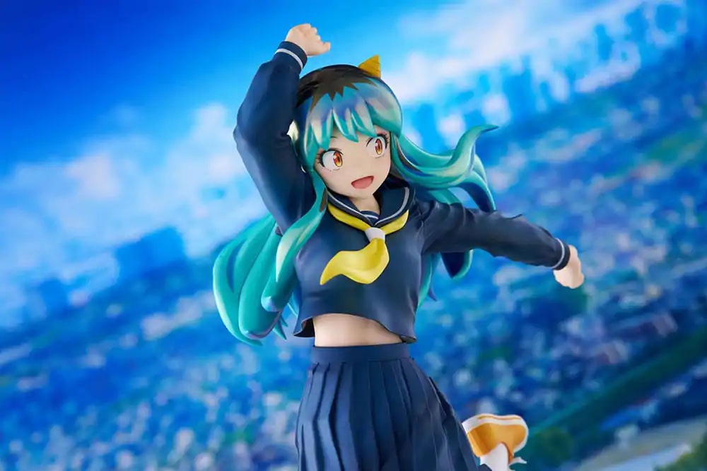 Urusei Yatsura Kip PVC 1/7 Lum Uniform Ver. 28 cm fotografija proizvoda