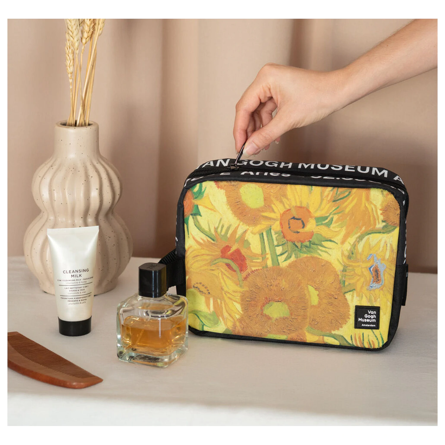 Van Gogh Museum kozmetički kovčeg fotografija proizvoda