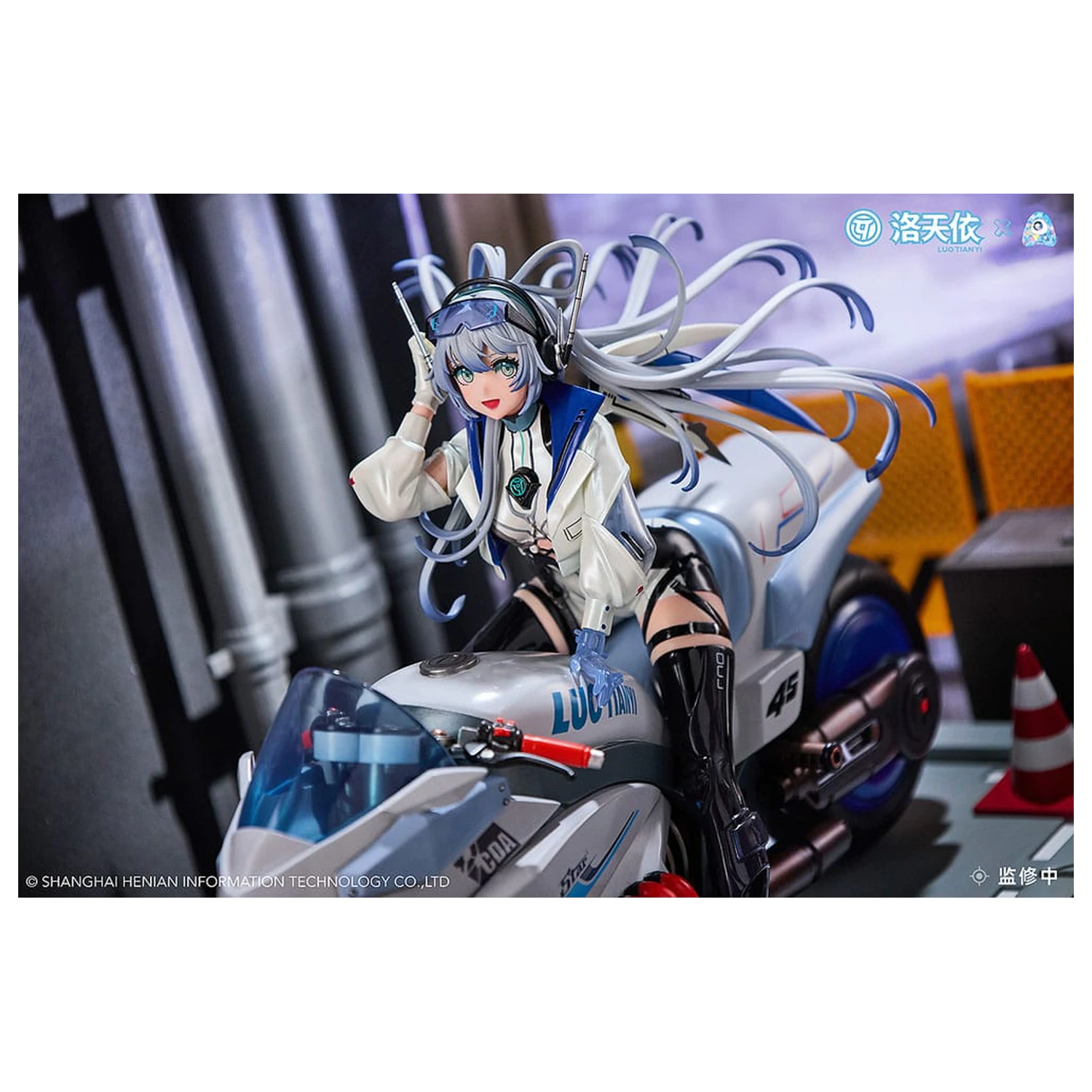Vsinger PVC kip 1/7 Vsinger Luo Tianyi Retro-Future Storm Driver Ver. 23 cm fotografija proizvoda