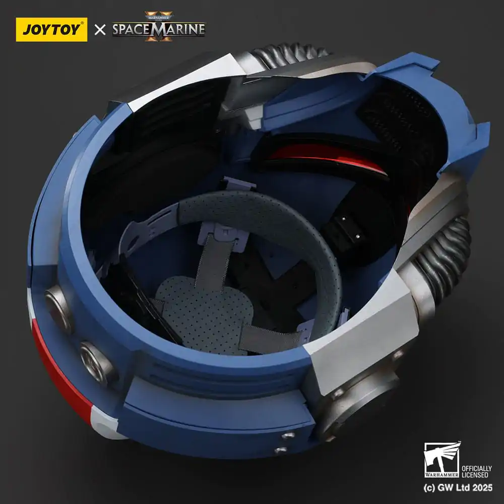 Warhammer 40,000: Space Marine 2 replika Ultramarines poručnika Titusa kaciga 30 cm fotografija proizvoda