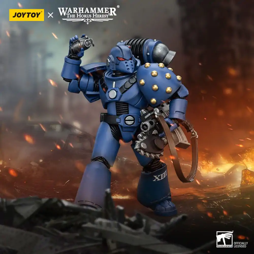 Warhammer The Horus Heresy akcijska figura 1/18 Ultramarines MK VI Tactical Squad pripadnik legije s Bolterom & Chainblade 12 cm fotografija proizvoda