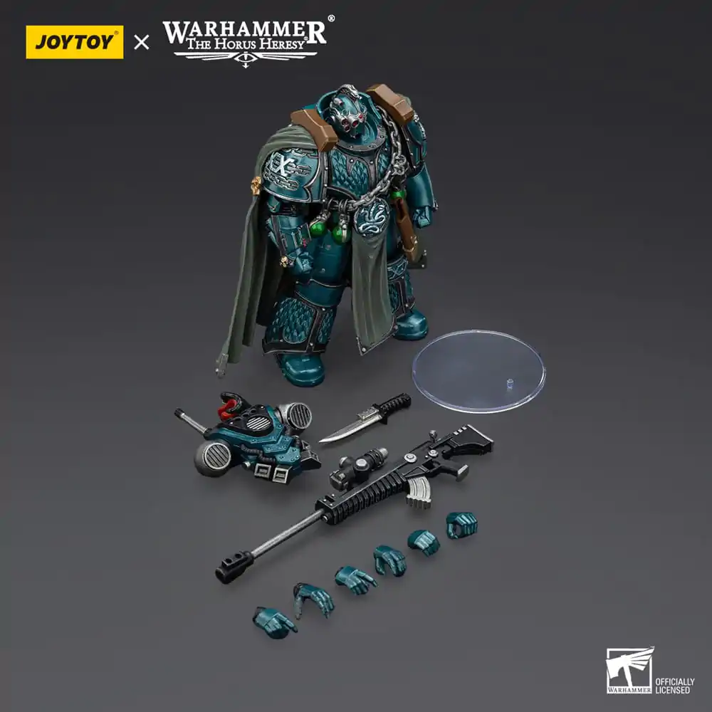 Warhammer The Horus Heresy akcijska figura Alpha Legion Exodus The One who is Many sa snajperskom puškom i energetskim bodežom 20 cm fotografija proizvoda