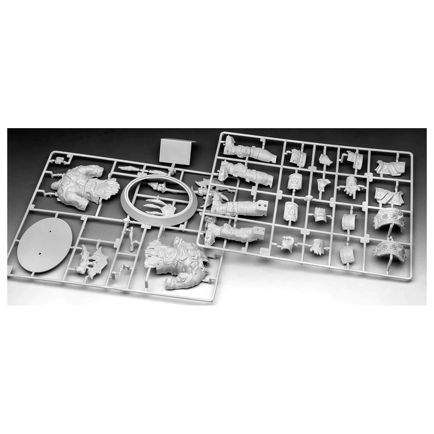 World of Warcraft Komplet modela Poklon Set 1/16 The Orc Thrall 13 cm fotografija proizvoda