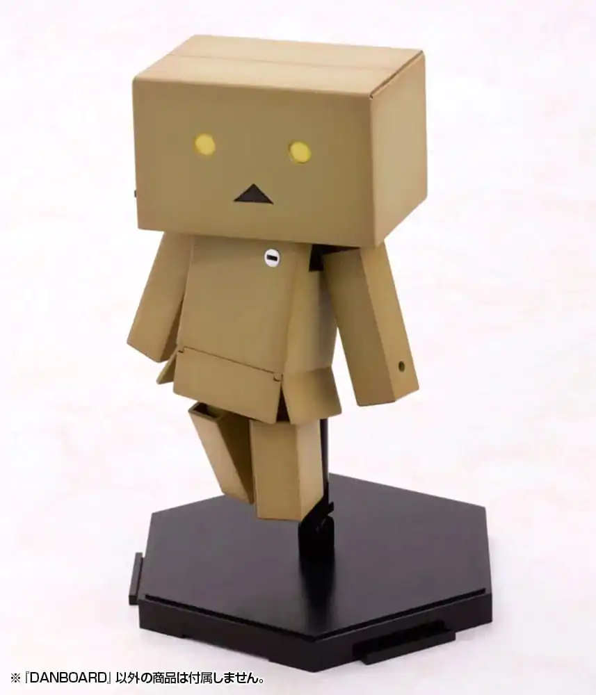 Yotsubato! Plastični komplet za slaganje modela Danboard 13 cm fotografija proizvoda