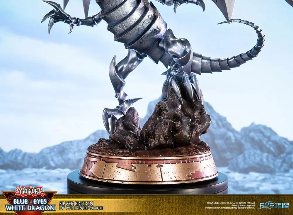 Yu-Gi-Oh! PVC kip Plavi zmaj bijelih očiju Srebrno izdanje 35 cm fotografija proizvoda
