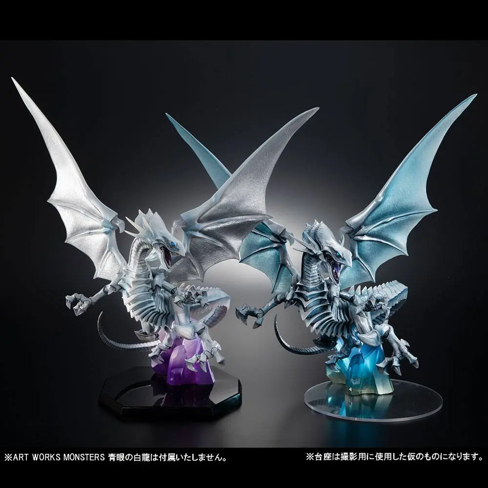 Yu-Gi-Oh! Duel Monsters Art Works Monsters PVC Kip Blue Eyes White Dragon Holographic Edition 28 cm fotografija proizvoda