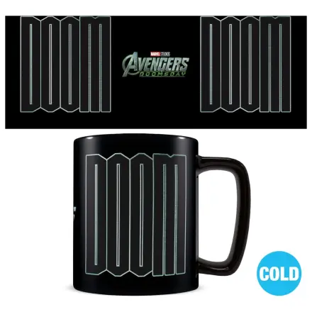 Avengers Doomsday Doctor Doom Heat Change šalica fotografija proizvoda