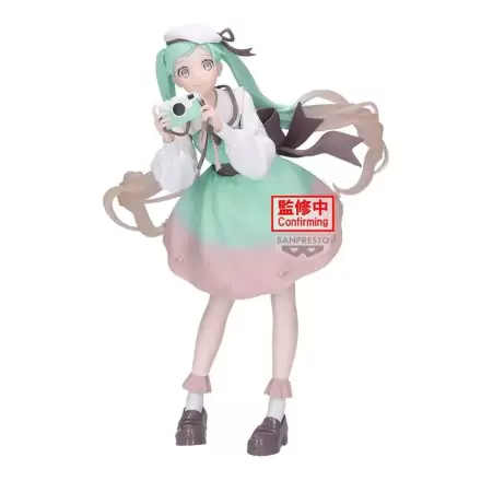 Hatsune Miku Kamera Holiday Memories figura 20 cm termékfotója