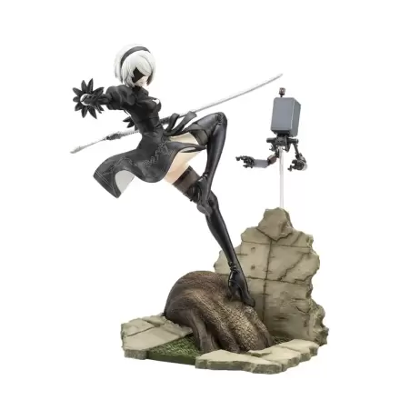 Nier:Automata Ver. 1.1a ARTFX J Kip 1/8 2B 24 cm termékfotója