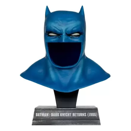 The Dark Knight Returns DC Direct Mini Replika 1/3 Batmanova maska 19 cm termékfotója