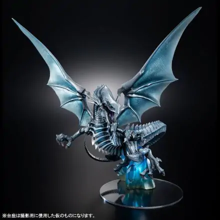 Yu-Gi-Oh! Duel Monsters Art Works Monsters PVC Kip Blue Eyes White Dragon Holographic Edition 28 cm fotografija proizvoda